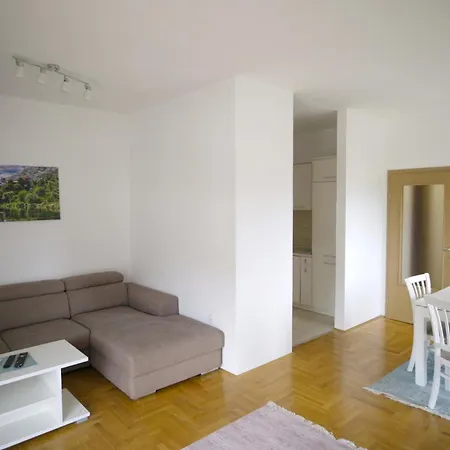 Lejlighed Apartaman Alegra *
